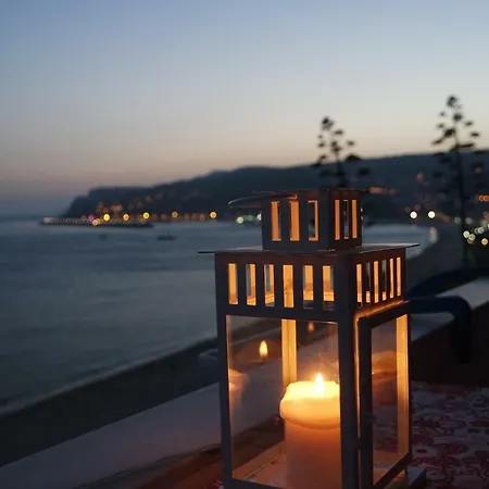 Daire Studio Over The Sea